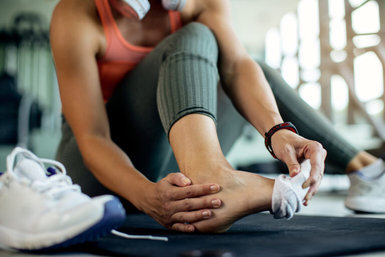 What Happens During a Sports Injury Consultation? | Sports Injury Doctor Bangalore